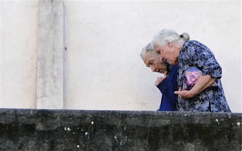 Que Apoios E Cuidados Deve O Estado Ter Para Os Idosos