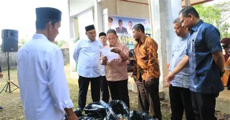 Pj Bupati Minta Warga Aceh Jaya Jadikan Sampah Sebagai Bisnis