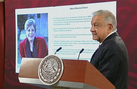 AMLO anuncia que Alicia Bárcena reemplazará a Marcelo Ebrard en la SRE