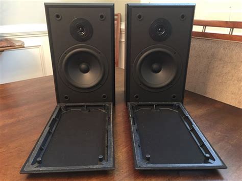 How to make monitor speakers work - poobutler