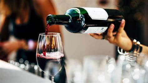 Maharashtra Government Allows To Sale Wine From Super Market