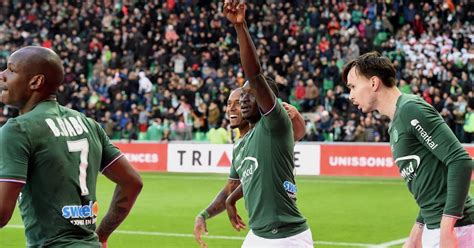 Aproape totul despre fotbal și nu numai Ligue 1 St Etienne