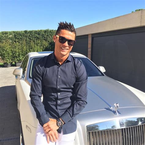 Fantastis Ini Daftar Harga 14 Mobil Mewah Cristiano Ronaldo IDN Times