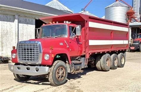 1978 Ford F800 Tri Axle Dump Grain Body 20 Box 56362 Miles Vin