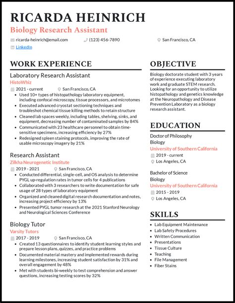 7 Grad School Resume Examples [& Templates]