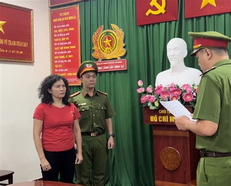 Bà Đặng Thị Hàn Ni tố cáo ông Huỳnh Uy Dũng Tin Hot Đài Loan