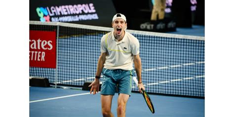 Tennis Ugo Humbert Remporte Le Tournoi De Marseille Et Redevient