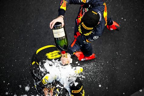 Daniel Ricciardo podium "a milestone in the journey" of Renault - Cyril ...