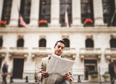 The Ultimate Guide to Investing in Bitcoin for Maximum Returns | The