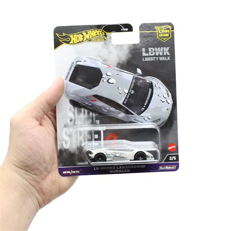Đồ Chơi Mô Hình Siêu Xe Sang Trọng LB Workslamborghini Huracan CP Hot Wheels HKC84 FPY86