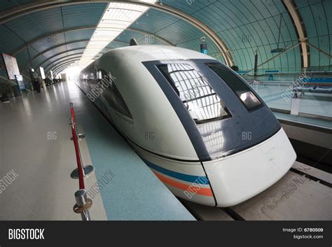 Magnetic Levitation Image & Photo (Free Trial) | Bigstock