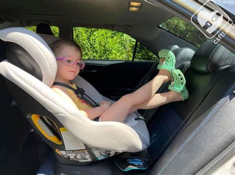 how long to rear face in car seat