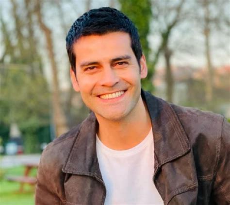 Erkan Meriç Kimdir Aslen Nereli Erkan Meriç Boyu Kaç Oynadığı