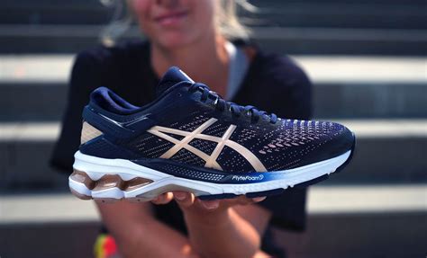 Best Running Shoes For Flat Feet Reviewed And Rated 2022 Walkjogrun