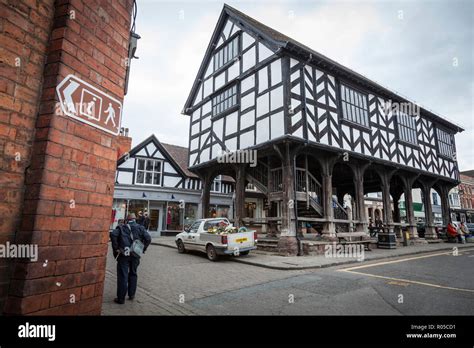 17th Century Timber Framed Market House In Ledbury Stock Photo Alamy