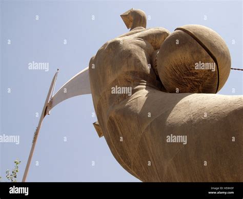 Saddam Hussein Parade Hi Res Stock Photography And Images Alamy