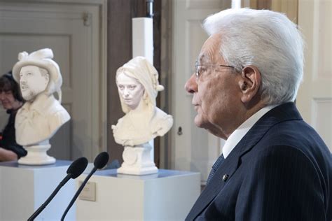 A Milano Per Commemorare Manzoni Mattarella Umilia Meloni E Salvini