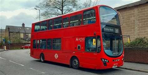 LJ11 EFN UNCOMMON HYBRID WORKING Arriva London HV42 LJ Flickr