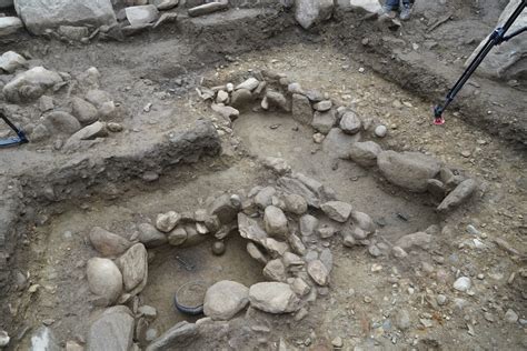 Eccezionale scoperta archeologica a Giubiasco tumuli di età del Ferro