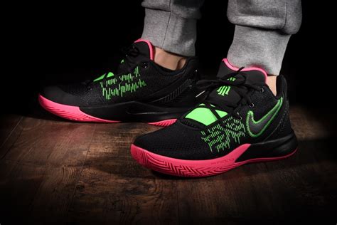 Giày Nike Kyrie Flytrap 2 Black Hyper Pink Ao4436 005 Authentic Shoes