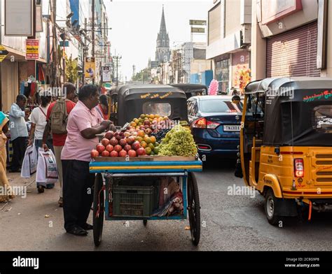 Street Fruit Vendor India Cart Hi Res Stock Photography And Images Alamy