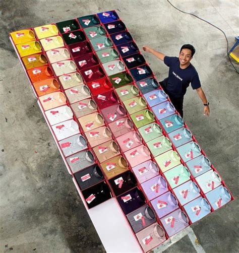 Bulan Bintang Founder Proves He Doesnt Need Cables To Build His Biz