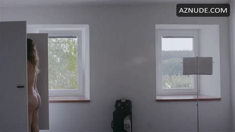 Jenovefa Bokova Nude Aznude