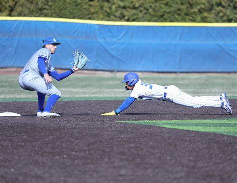 Fifth inning offensive explosion not enough for Pride – The Hofstra