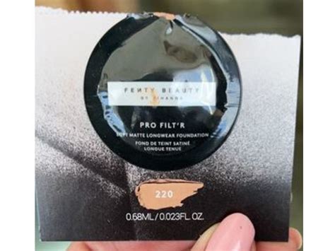 Fenty Beauty Pro Filter Soft Matte Longwear Foundation 220 0 023 Fl