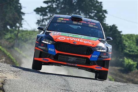 Rally De Lisboa Pe Armindo Ara Jo Lidera Z Pedro Fontes A S