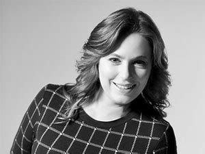 8 Hot Sexy Judit Polgar Bikini Pics