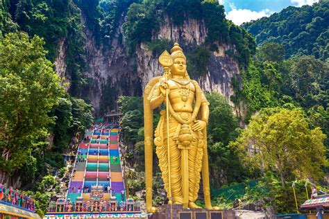 Die Batu Caves In Malaysia Faszinierende Tempel And Höhlen