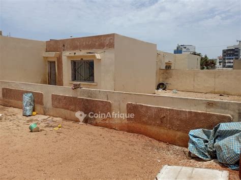 Villas Vente Villa à démolir 200 m² Sacré Coeur au Sénégal