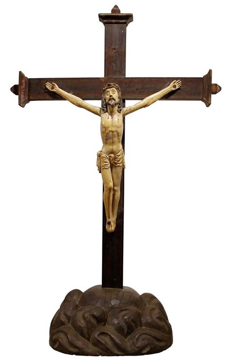 Ivory Crucifix Ivory Crucifix 17th Century Ivory And Wood H Flickr