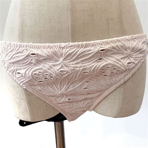Rhythm Light Pink Eyelet Bikini Bottom Large New Summ Gem