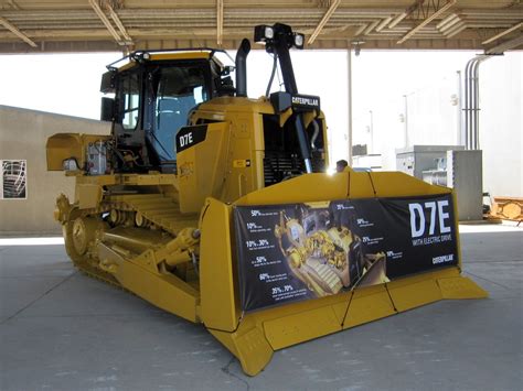 Caterpillar D7e Hybrid Dozer Photos Cnet