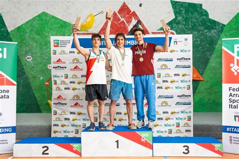 Federazione Arrampicata Sportiva Italiana Alla Rock N Fire Di Modena