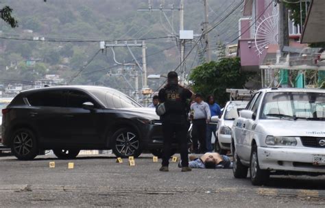 Matan A Balazos A Un Trabajador Hallan Tres Osamentas En Fosas