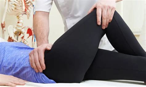 Hip Arthritis: Symptoms, Causes and Treatment