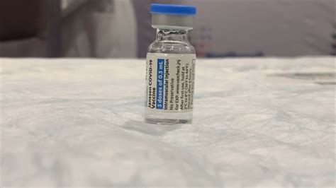 Santé Canada autorise le vaccin de Johnson Johnson VIDÉO COVID 19