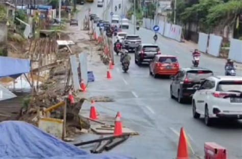 Progres Proyek Drainase Di Jalan MT Haryono Balikpapan Mengecewakan