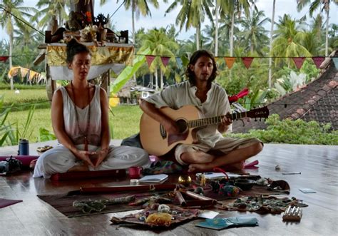 Cacao Ceremony Sacred Paths Yoga Awakened Heart Tour 2018