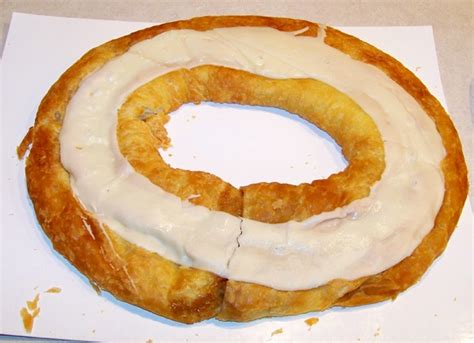 Kringle, the Official State Pastry of Wisconsin | Epicurean Traveler