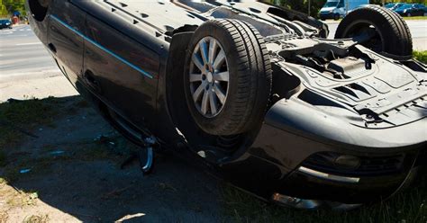 What Are the Causes of Rollover Car Accidents?