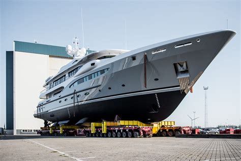 Yacht Ventum Maris Amels 212 Limited Editions Charterworld Luxury