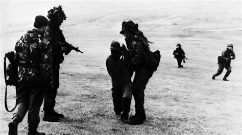 Inolvidable Las Fotos De La Guerra De Malvinas Que Pasaron A La