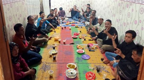 Sambung Seduluran Dan Solidkan Pengurus Pac Pagerwojo Gelar Bukber