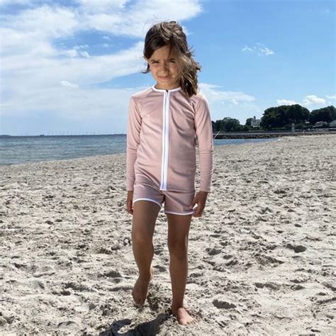 Etoile Zipper UV Swim Shirt L S Rose Nude Petit Crabe