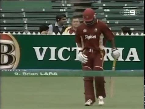 Brian Lara 156 Runs In ODI Against Pakistan In Australia Video