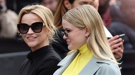 Reese Witherspoon Opublikowa A Zdj Cie Z Letni C Rk Trzeba Si